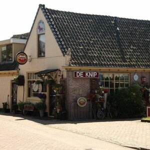 Cafe de Knip image 5