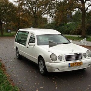 Uitvaartservice Peter de Haan image 2