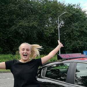 Rijschool Renezuiker image 2