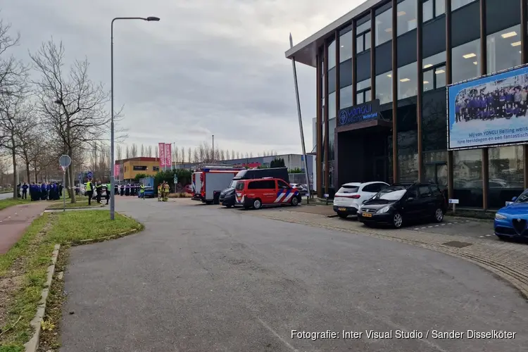 Brandmelding bij bedrijf in Wormer