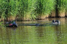 Auto te water langs Engewormer