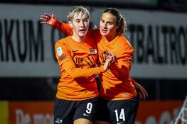 AZ Vrouwen naar winst in Zwolle