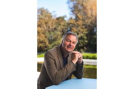 Werkgroep Wormerland, Oostzaan en Landsmeer (WOL) maakt kennis met Bernt Schneiders als verkenner voor de bestuurlijke toekomst