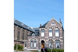 Pastorie in Dorpsstraat wordt nieuwe opvanglocatie voor Oekraïense vluchtelingen