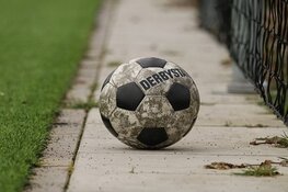 AZ Vrouwen probleemloos naar volgende bekerronde