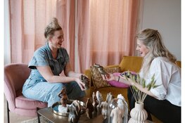 Twee ondernemende zussen vieren vijf jaar Mijn Baby Buikje: unieke herinneringen voor gezinnen in de regio Zaanstad