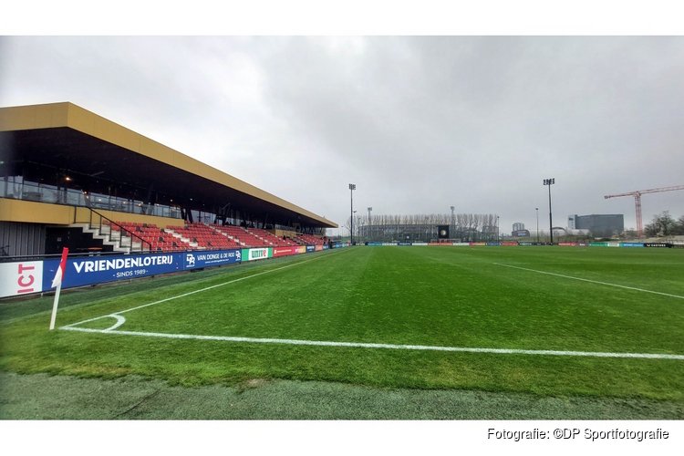 Vrouwen Feyenoord en AZ gelijk in doelpuntrijk duel