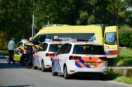 Jager gewond bij ongeluk met jachtgeweer in Wijdewormer: "Geprobeerd hem wakker te houden"