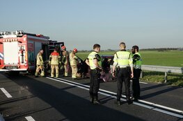 Botsing op brug N246: drie auto&#39;s total loss