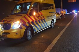Inhaalactie leidt tot botsing op A7 bij Wijdewormer, twee auto&#39;s total loss