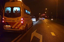 Auto van talud in Wijdewormer