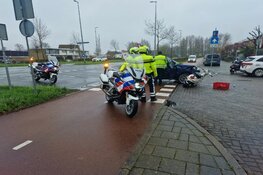Scooterrijder in botsing met auto in Wormerveer